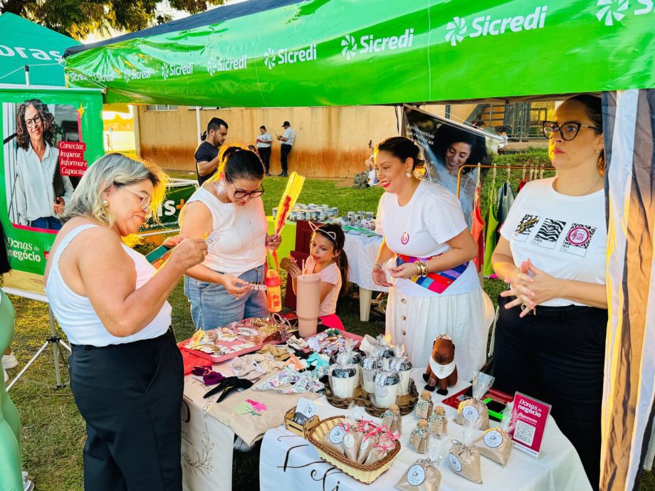 Caminhada pela Paz reúne comunidade três-lagoense em ato de conscientização e valorização das mulheres