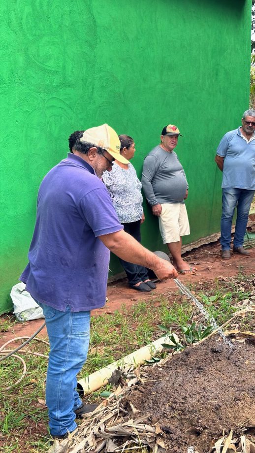 Curso sobre compostagem capacita agricultores do Assentamento Palmeira