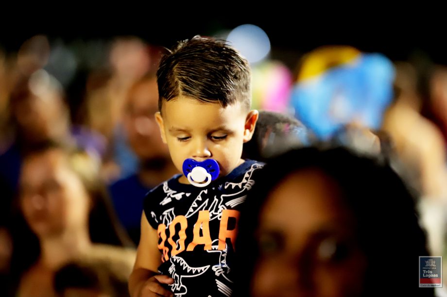 CONFIRA AS FOTOS – CarnaTrês 2025 começa com grande animação em Três Lagoas