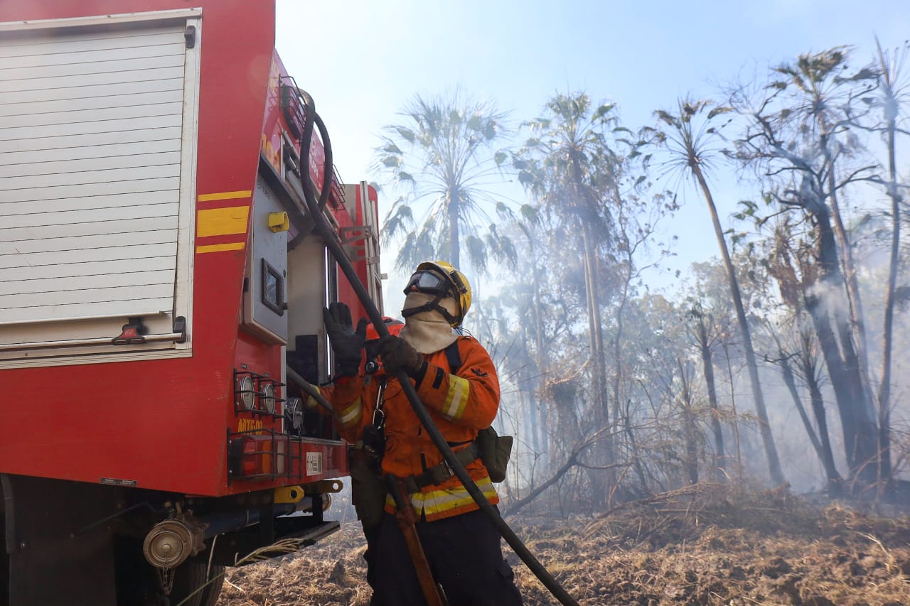 Com chuva abaixo da média e altas temperaturas, MS prepara ações de combate aos incêndios florestais