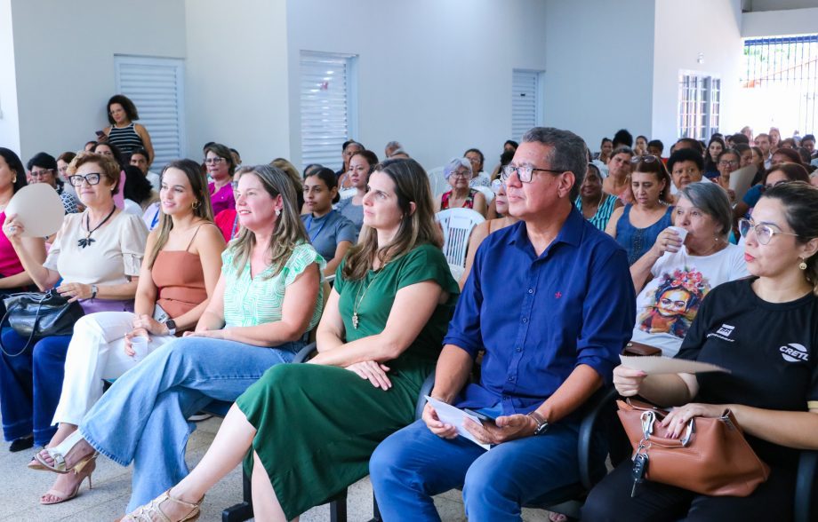 MÊS DA MULHER – Prefeitura e Estado promoveram palestra sobre cidadania e autonomia