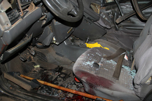 O veículo do da vítima foi arrastado por aproximadamente 30 metros a partir do ponto de colisão (Foto: Perfil News)