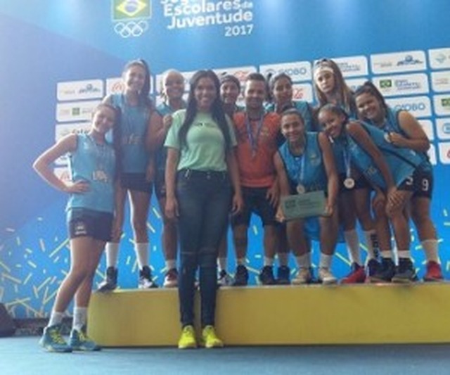 Notícia: Handebol Sub-14 conquista medalha de prata nos Jogos Escolares da  Juventude - Colégio Santo Agostinho