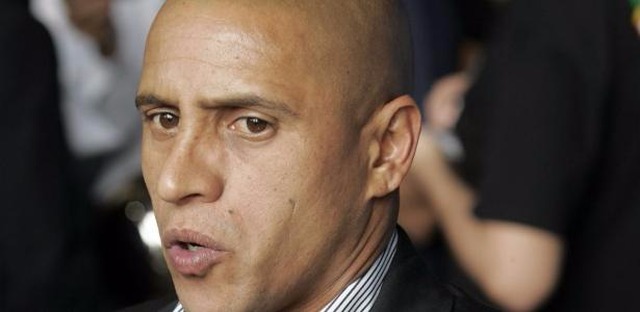A assessoria do ex-jogador informou a reportagem que Roberto Carlos não comentará assuntos ligados à sua vida particular. (Foto: UOL Esportes)