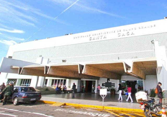 Segundo o sindicato, o hospital reteve 50% dos honorários dos médicos e em setembro a retenção foi de 30% (Foto: Google)