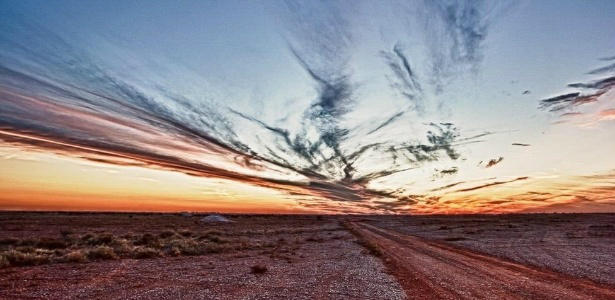 A surpreendente cidade australiana onde os habitantes vivem embaixo da terra. (Foto: District Council of Coober Pedy/BBC.)