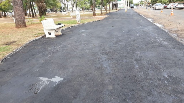 Praça do Jardim Alvorada está com asfalto novo. Foto: Divulgação.